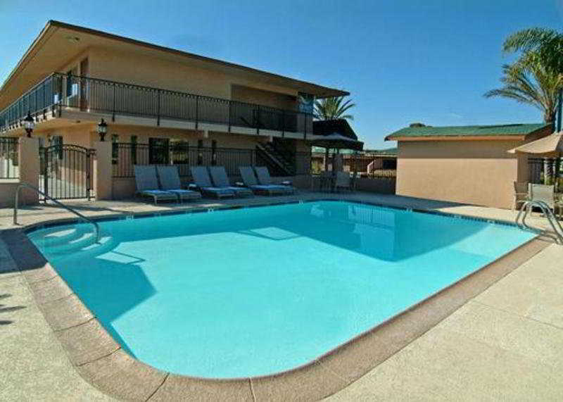 Econo Lodge Oceanside Exterior photo
